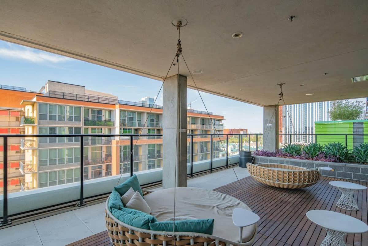 フェニックスDetailed 2Bd, Highrise Dt, Pool, Gym, Parking, Sleeps 8アパートメント エクステリア 写真