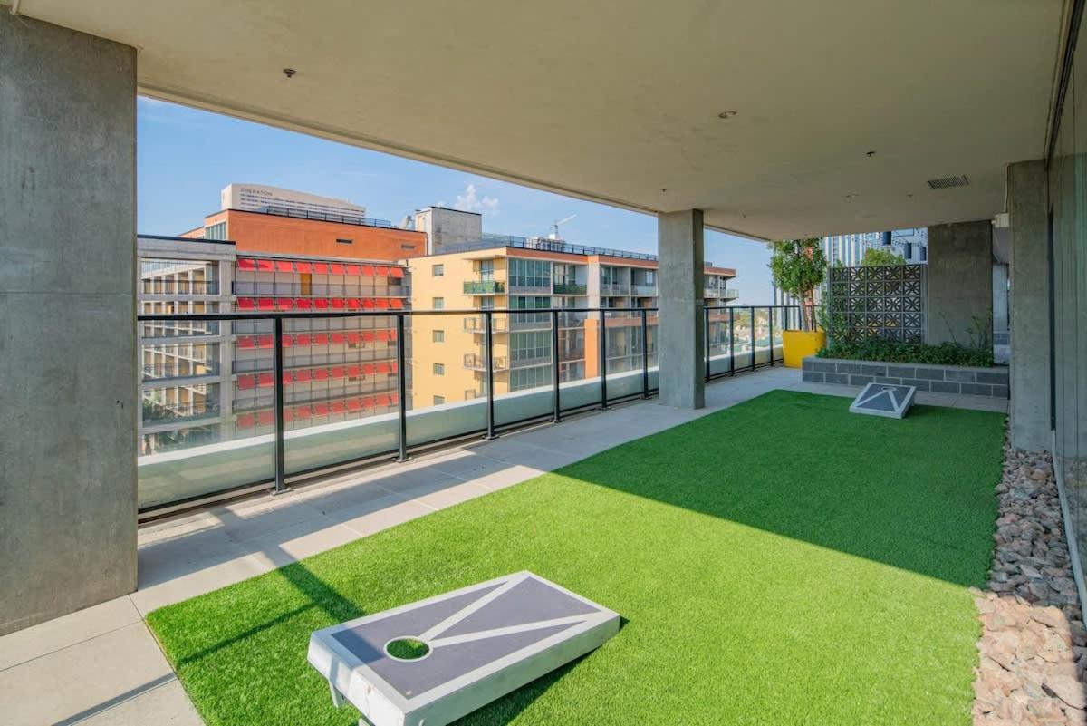 フェニックスDetailed 2Bd, Highrise Dt, Pool, Gym, Parking, Sleeps 8アパートメント エクステリア 写真