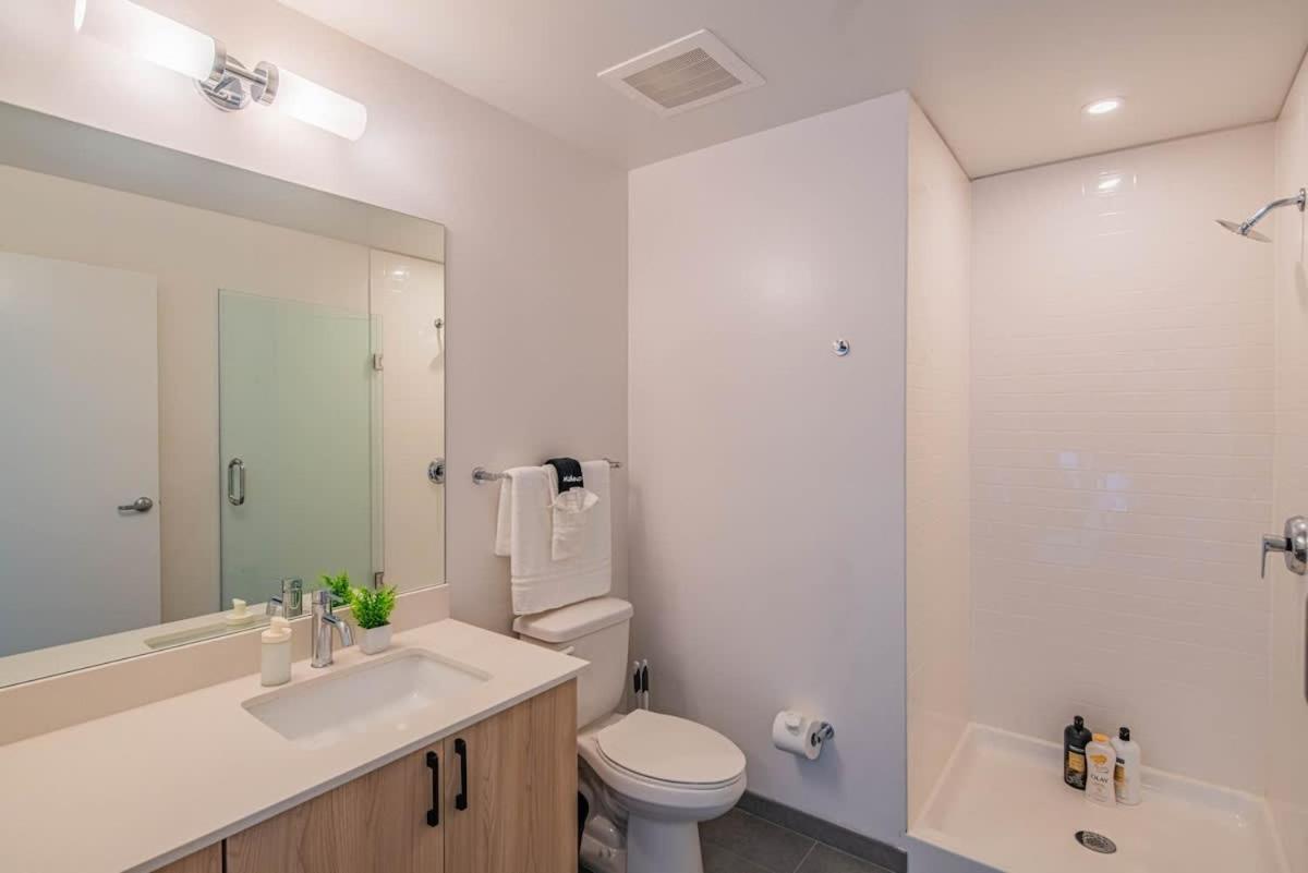 フェニックスDetailed 2Bd, Highrise Dt, Pool, Gym, Parking, Sleeps 8アパートメント エクステリア 写真