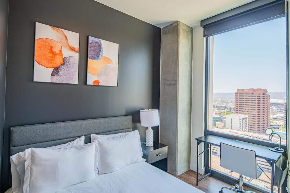 フェニックスDetailed 2Bd, Highrise Dt, Pool, Gym, Parking, Sleeps 8アパートメント エクステリア 写真